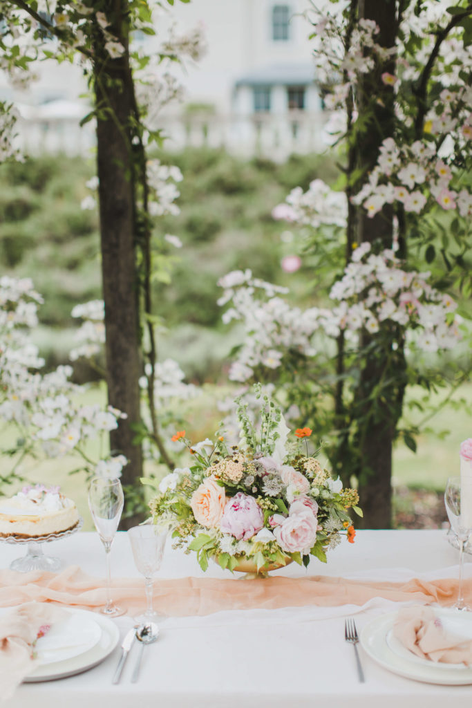 Romantic blush wedding tablescape |Coworth park Ascot | MonAnnie