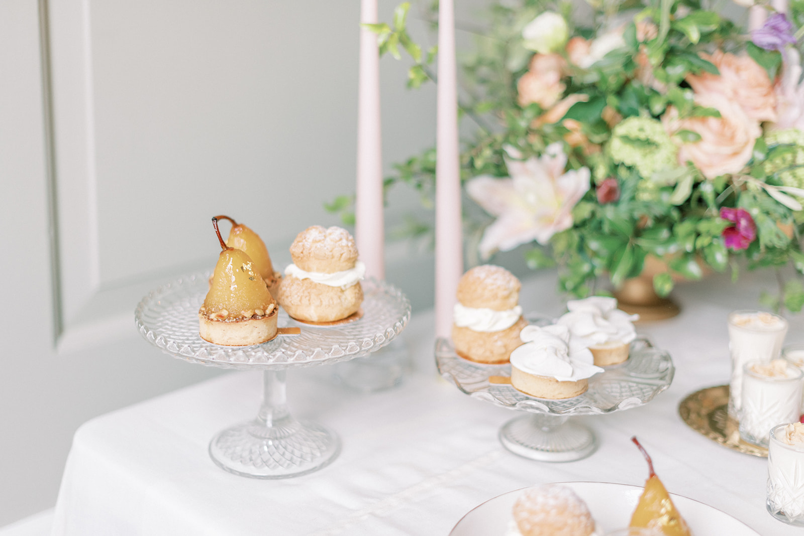 3 WAYS TO USE PATISSERIE AT YOUR HIGH-END WEDDING - monanniecakes.com